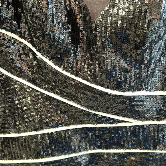 Robe de soirée - Picture 2 of 5